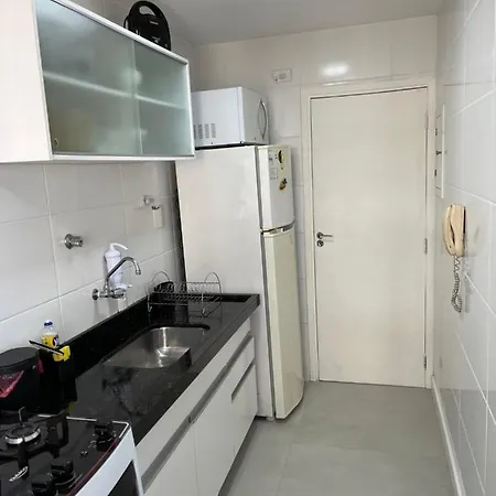 Apartamento Em Frente A Praia Martin De Sa Com Piscina. Caraguatatuba Exterior photo